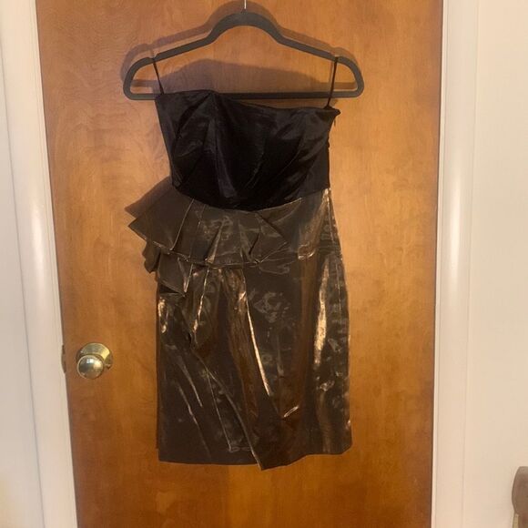 EUC Cynthia Steffe black and gold strapless dress Size 2 - Picture 1 of 3